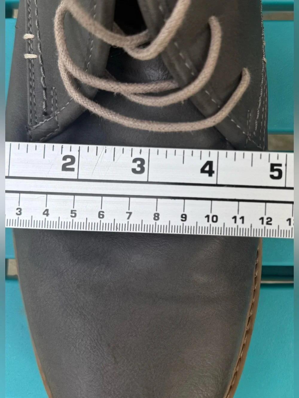 Varese Gobi II Gray Chukka Boots Men’s Size 12 Casual Lace Up